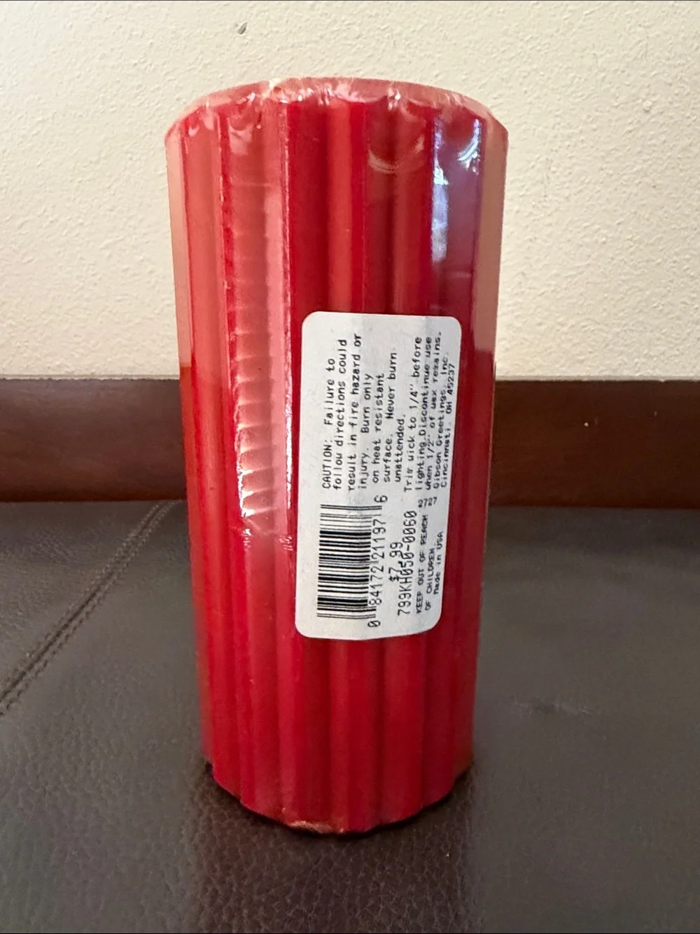 Scented Red Candle Cinnamon Spice Fragrance 80-90 Hours Burning Time by Gibson